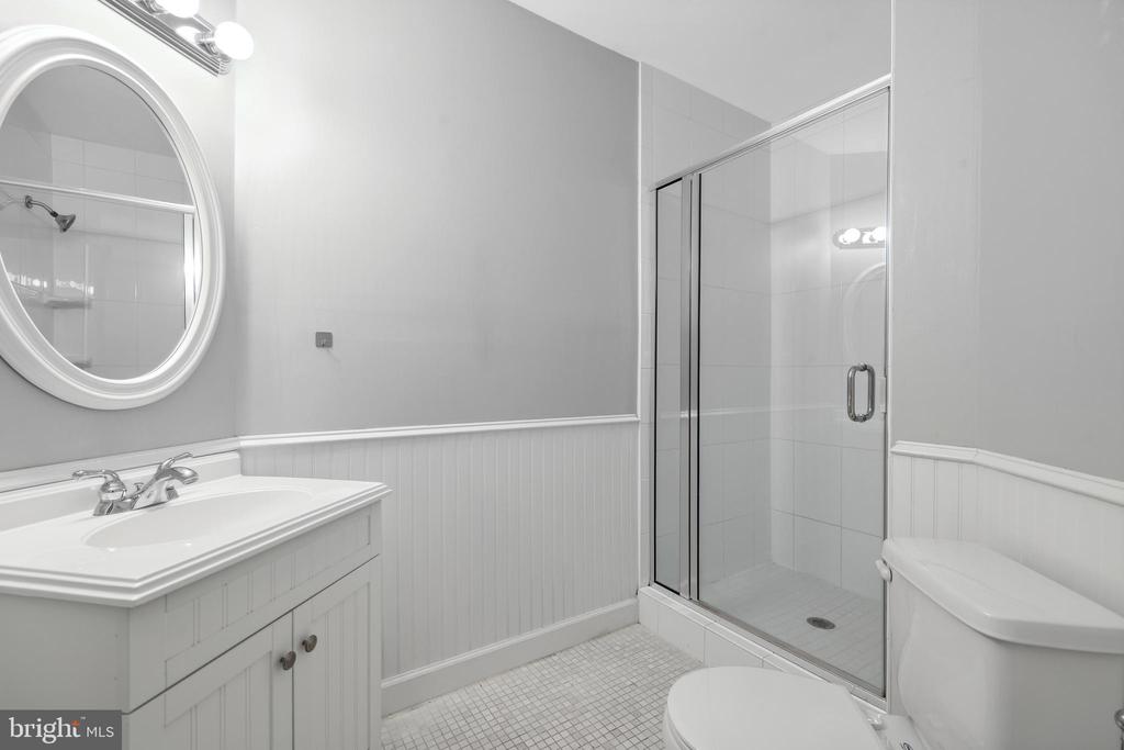 2893 SUTTON OAKS LANE