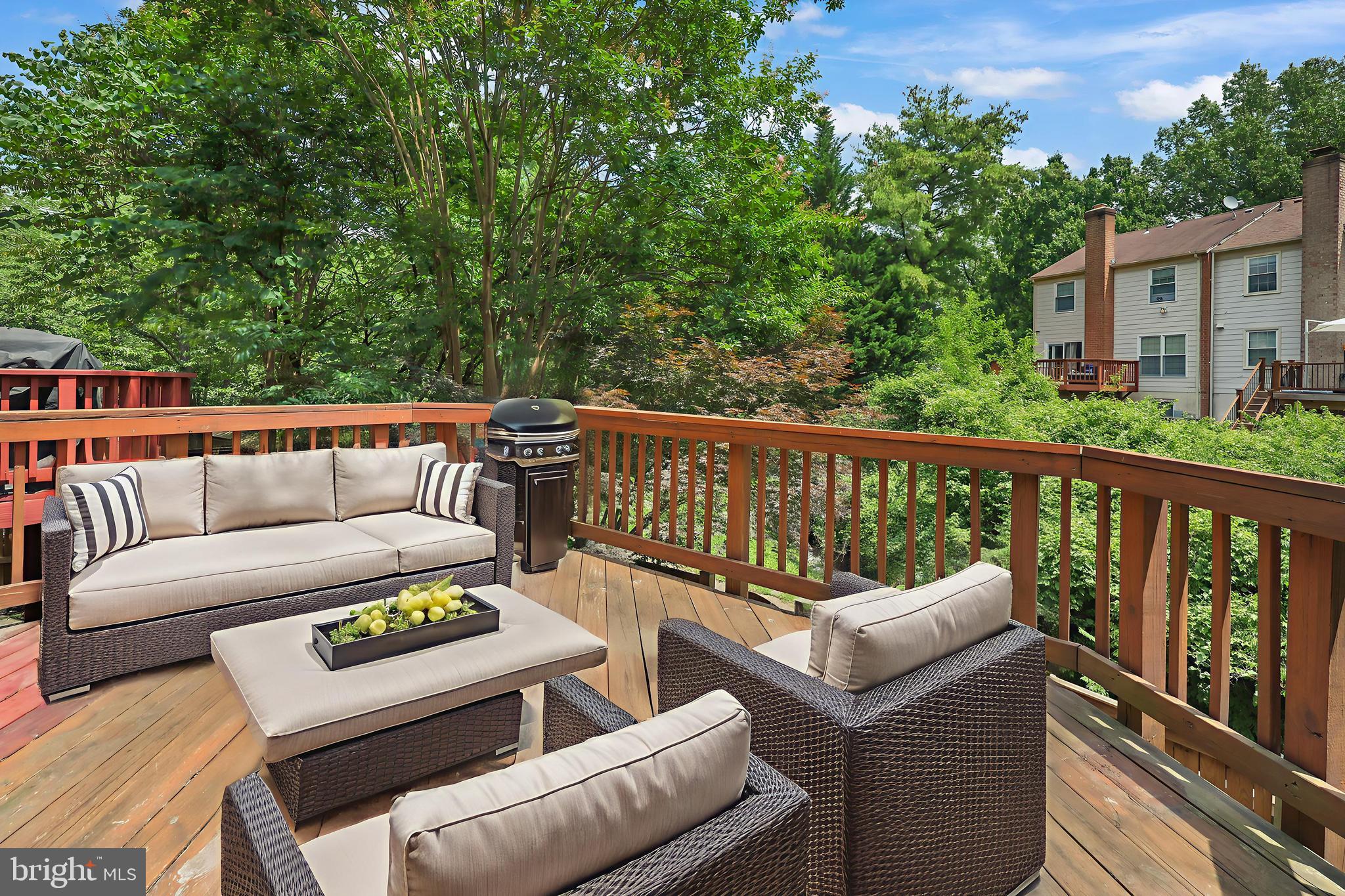 2893 SUTTON OAKS LANE