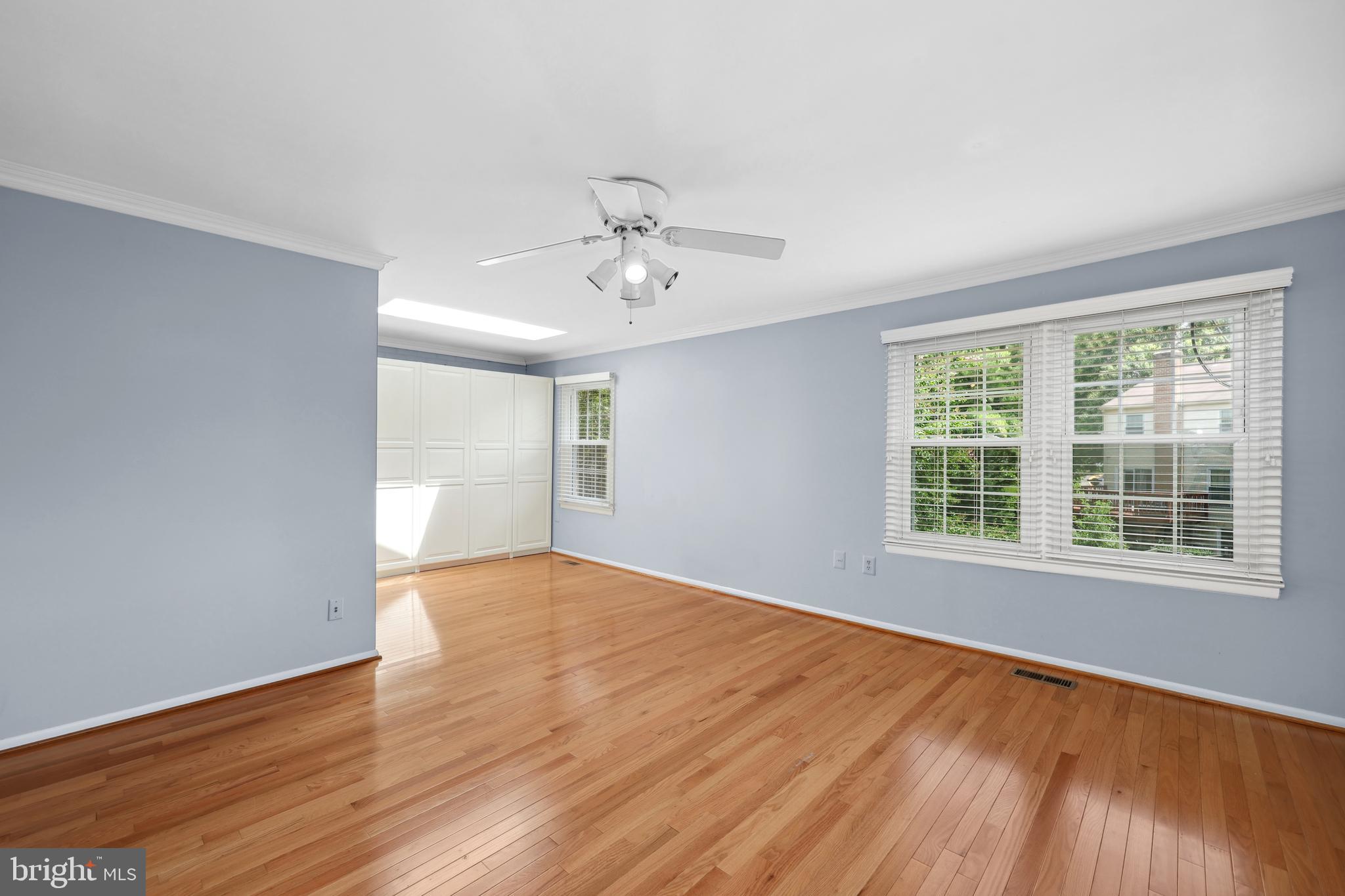 2893 SUTTON OAKS LANE