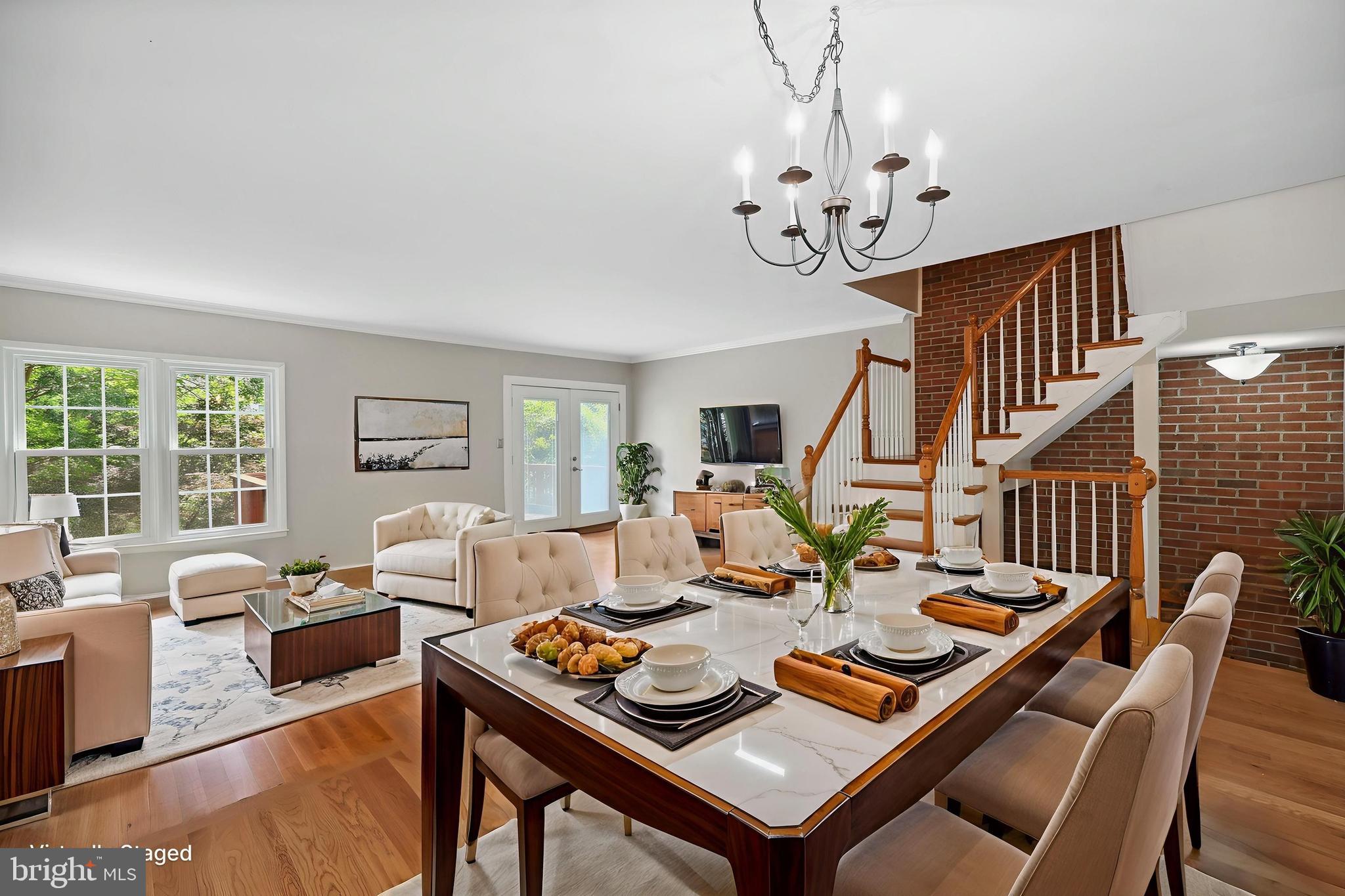 2893 SUTTON OAKS LANE