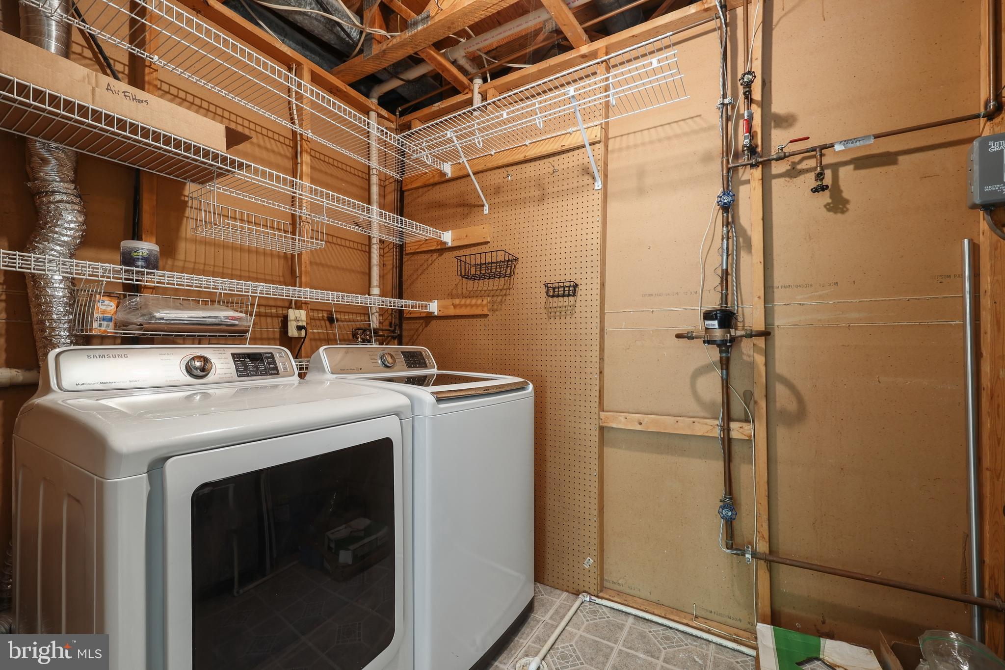 2893 SUTTON OAKS LANE