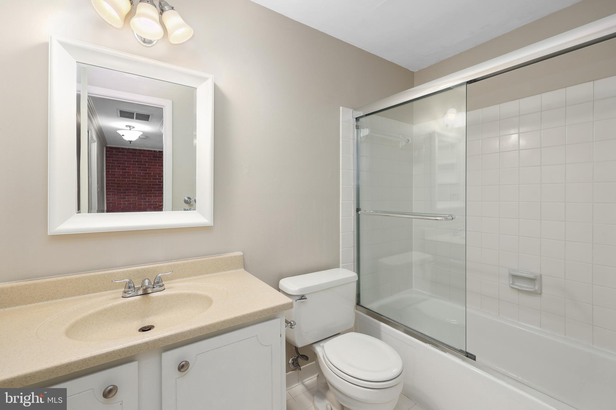 2893 SUTTON OAKS LANE