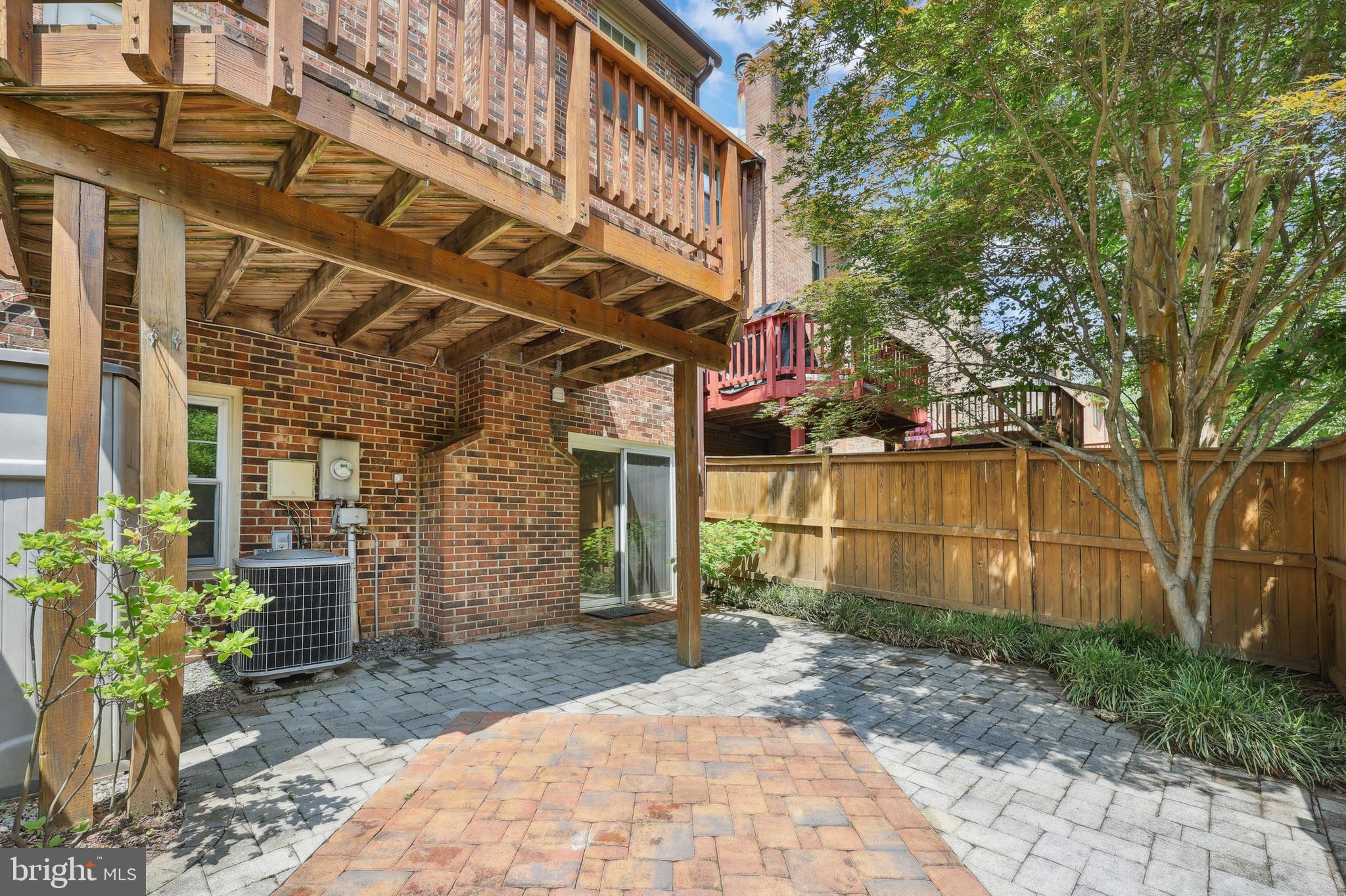 2893 SUTTON OAKS LANE