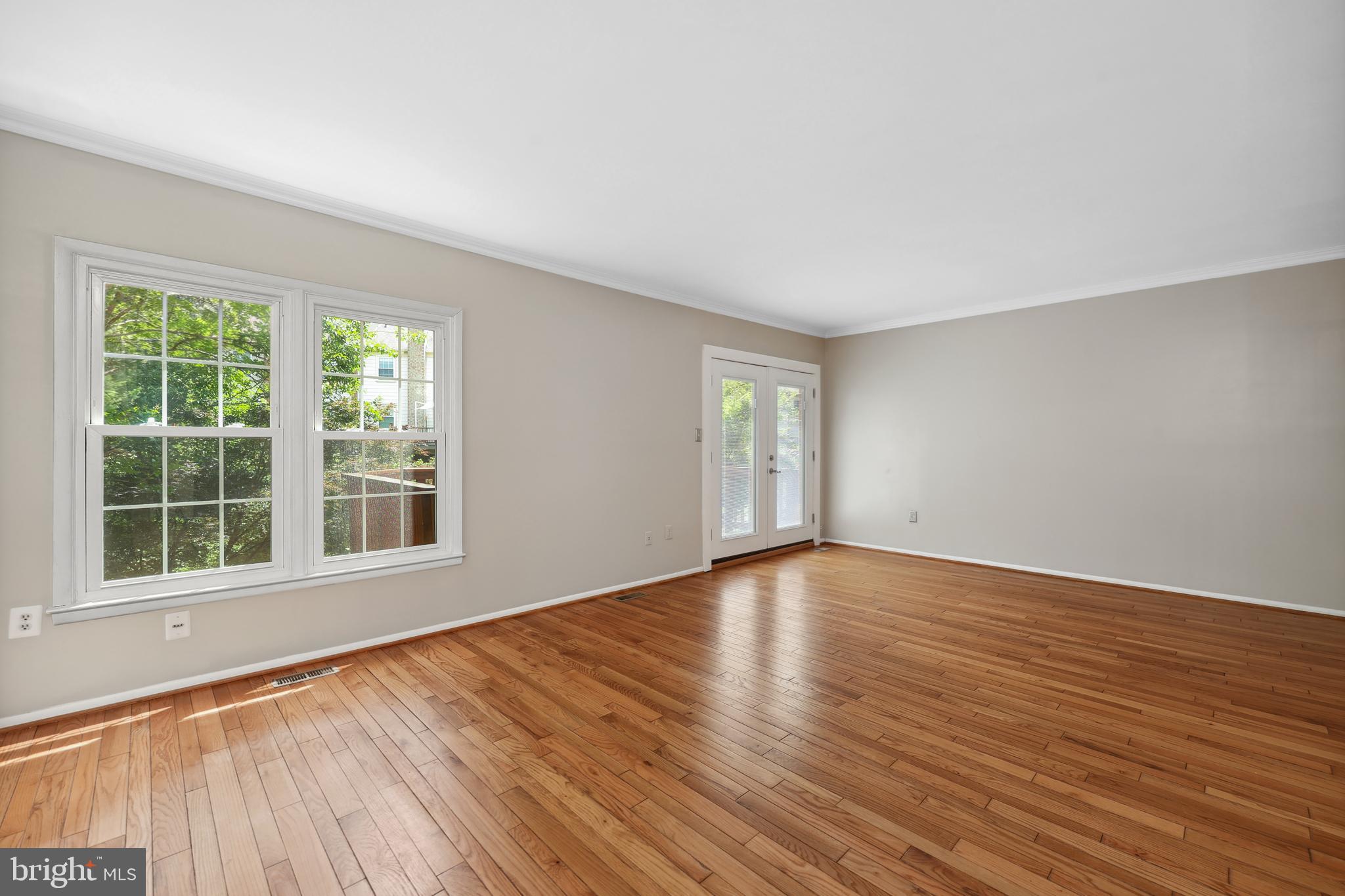 2893 SUTTON OAKS LANE