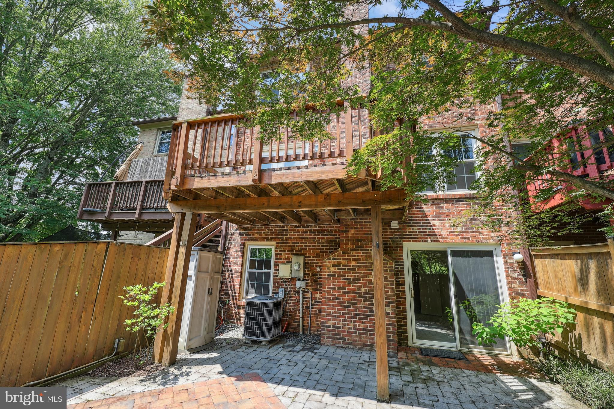 2893 SUTTON OAKS LANE