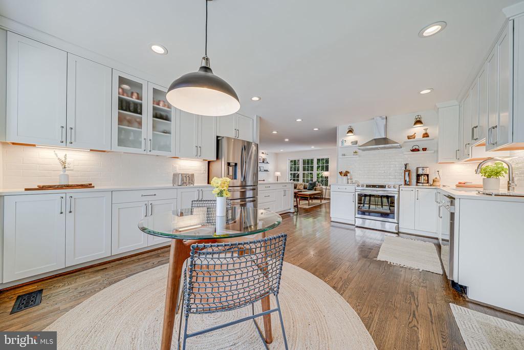 5616 Tilia Ct