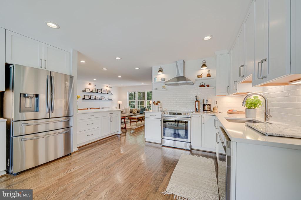 5616 Tilia Ct