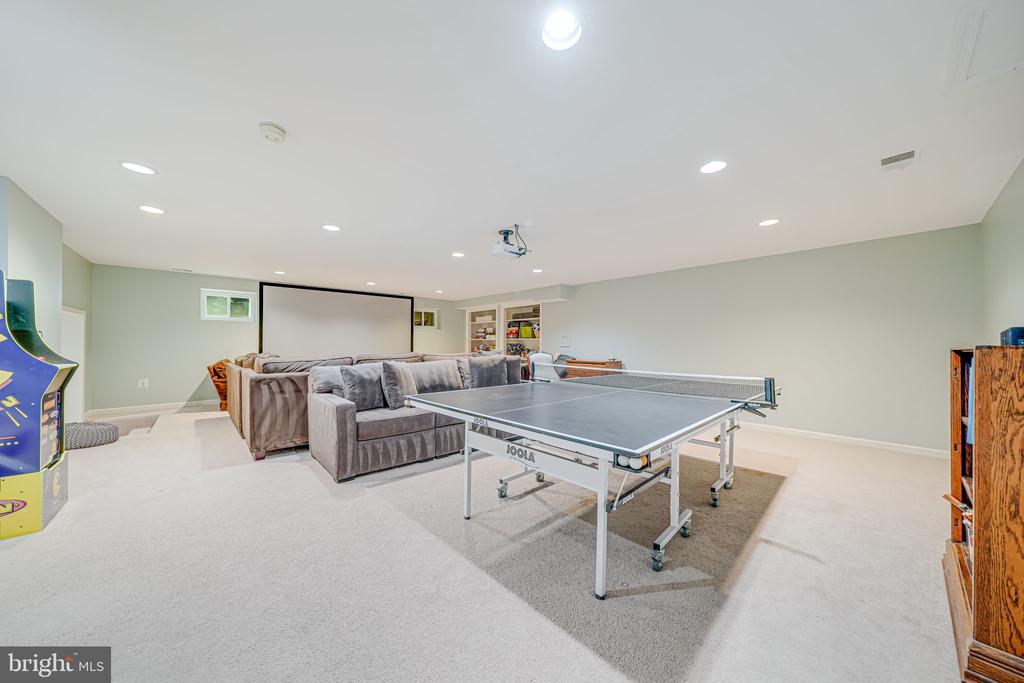 5616 Tilia Ct