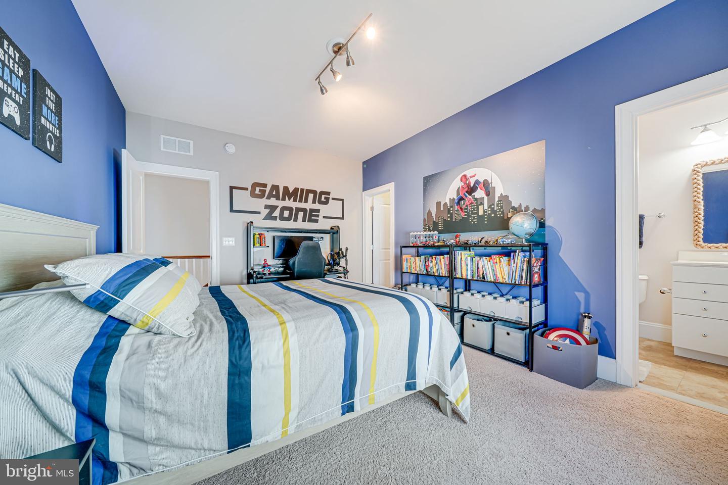 6513 Manor Ridge Ct