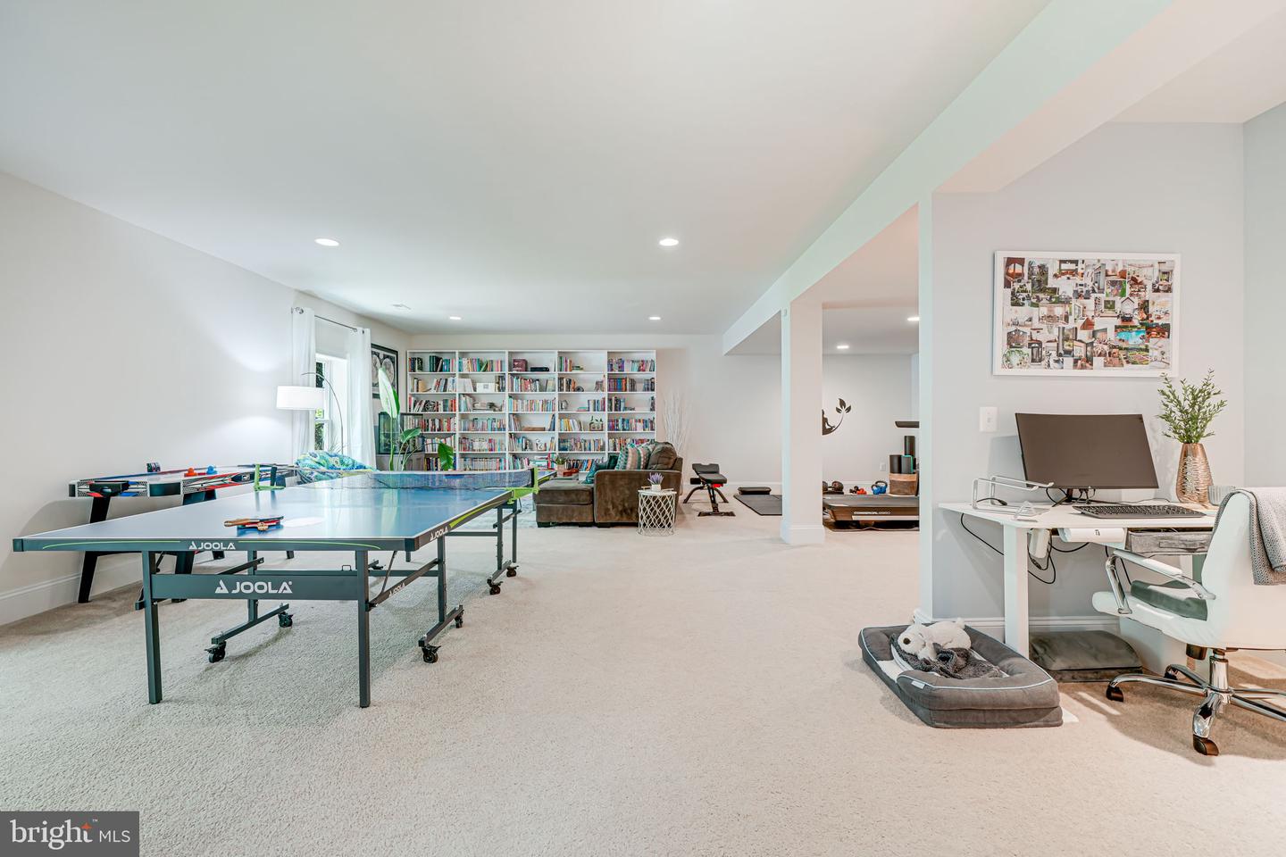 6513 Manor Ridge Ct