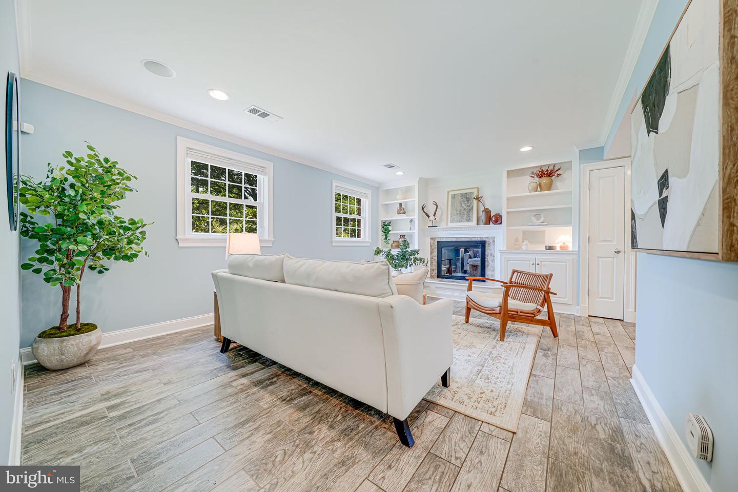 1930 Foxhall Rd