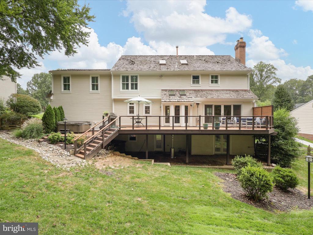 10809 FIELDWOOD DRIVE