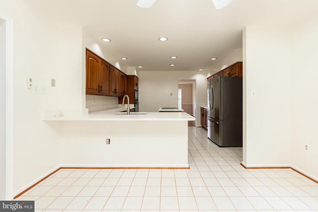 6503 DEIDRE TERRACE