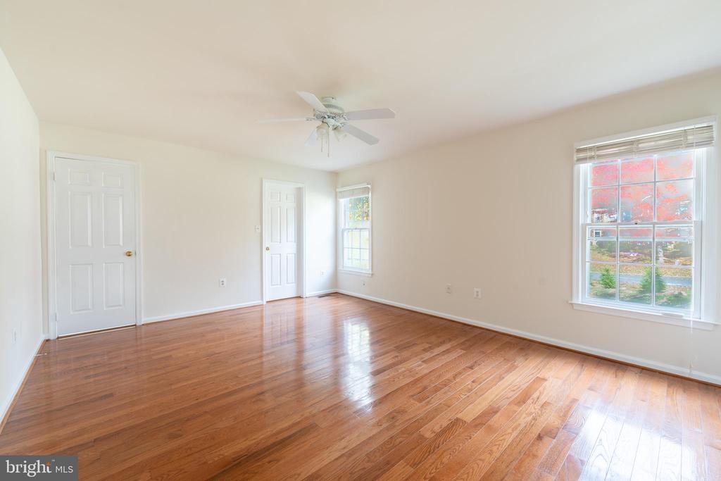 6503 DEIDRE TERRACE