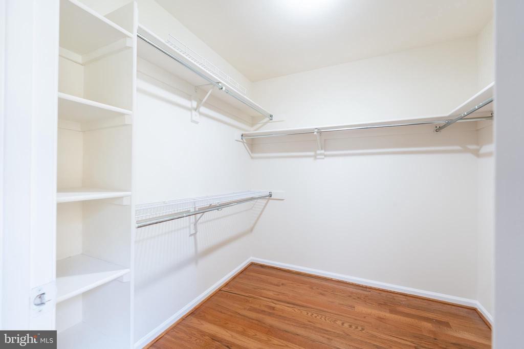 6503 DEIDRE TERRACE