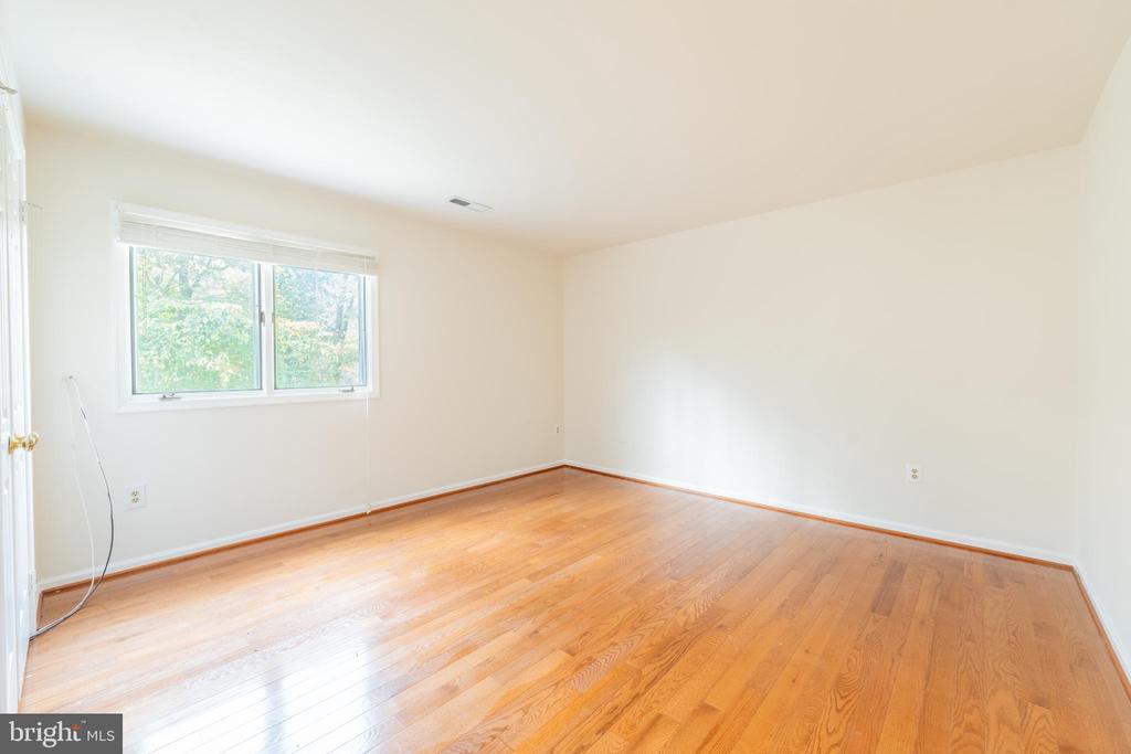 6503 DEIDRE TERRACE
