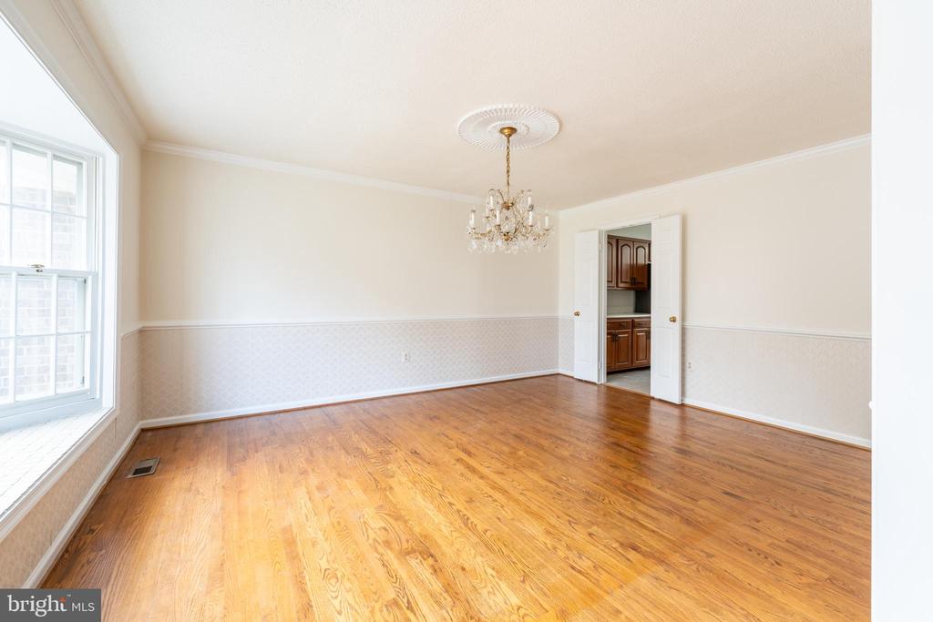6503 DEIDRE TERRACE