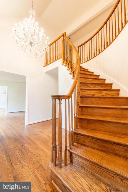 6503 DEIDRE TERRACE