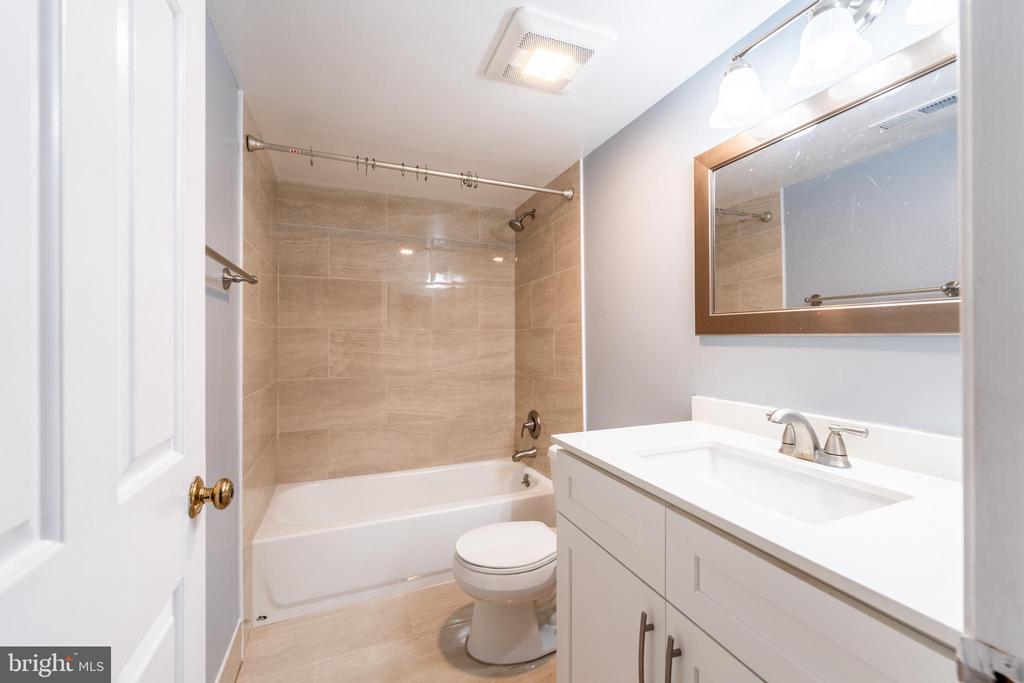6503 DEIDRE TERRACE