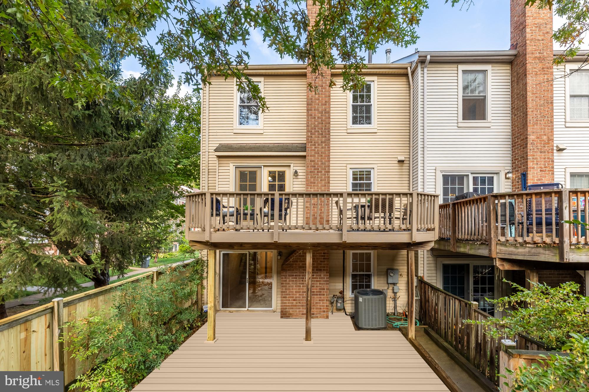 12323 FOX LAKE COURT