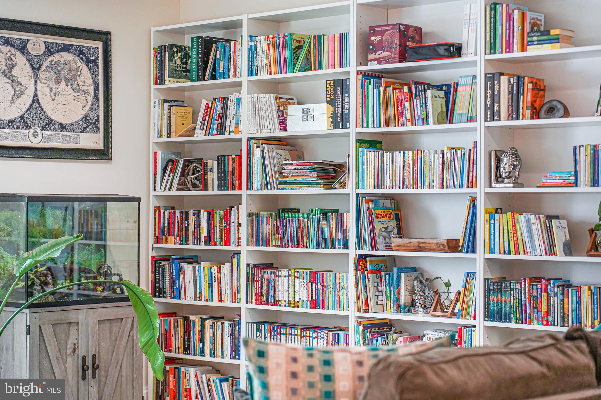 6513 MANOR RIDGE COURT