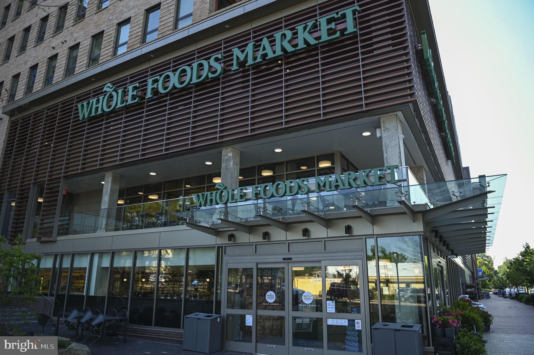 6513 MANOR RIDGE COURT