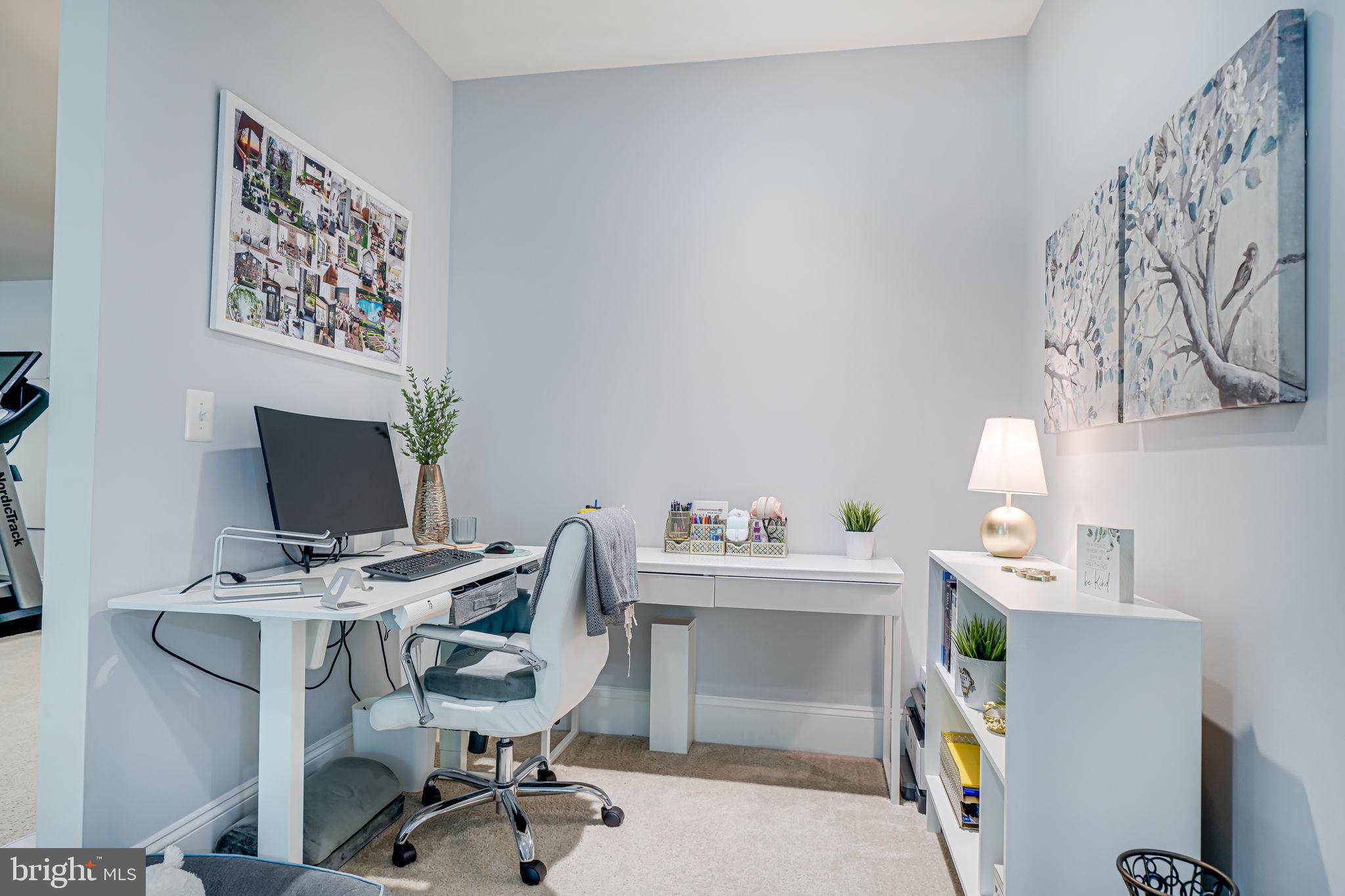 6513 MANOR RIDGE COURT