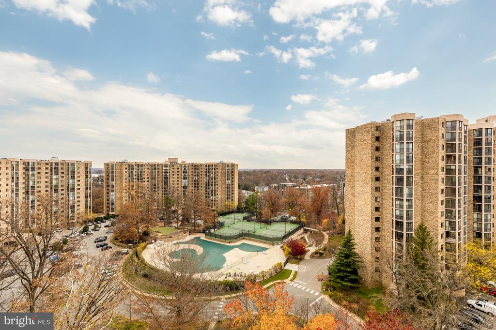 5901 MOUNT EAGLE DRIVE 1116