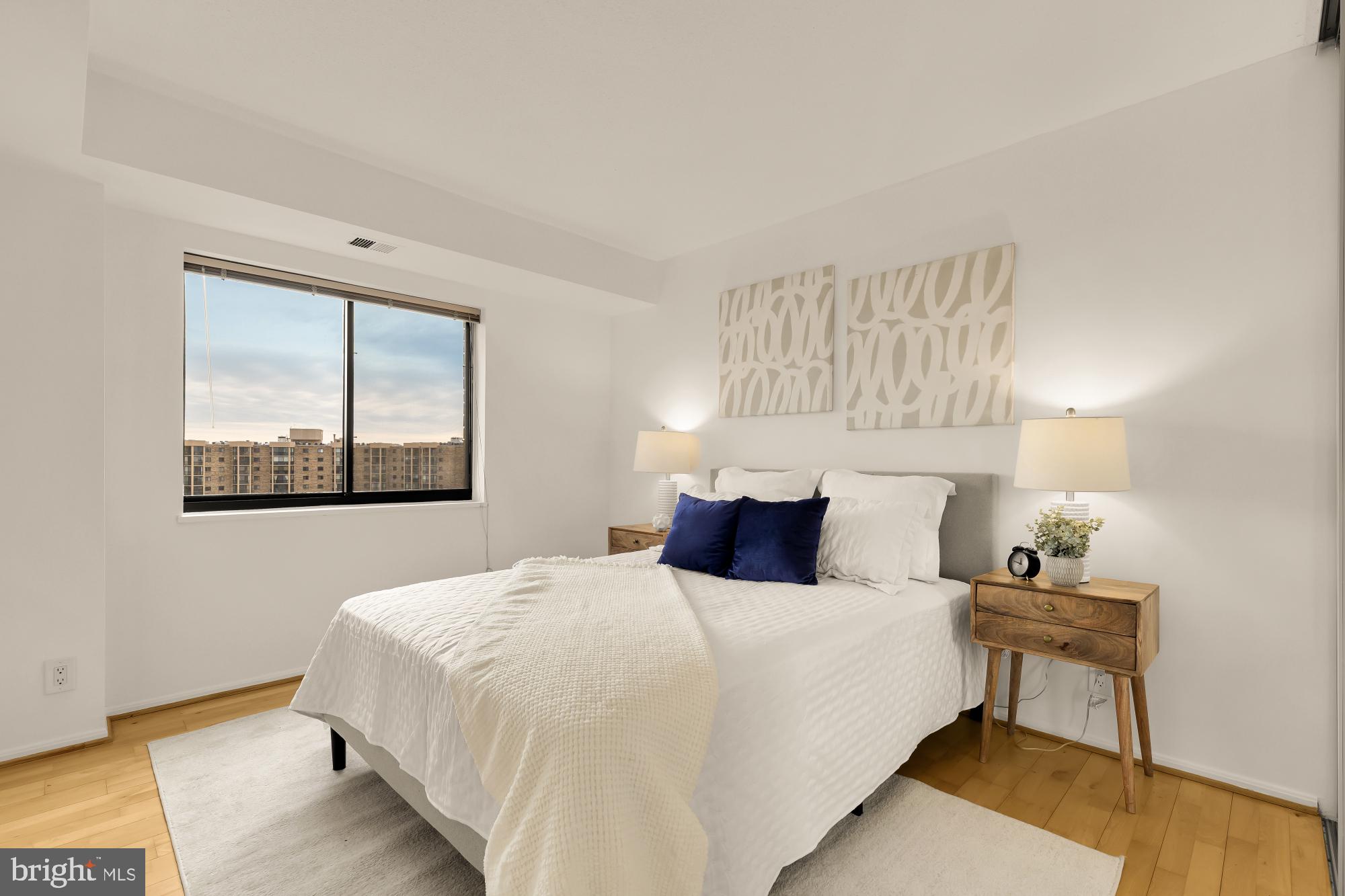 5901 MOUNT EAGLE DRIVE 1116