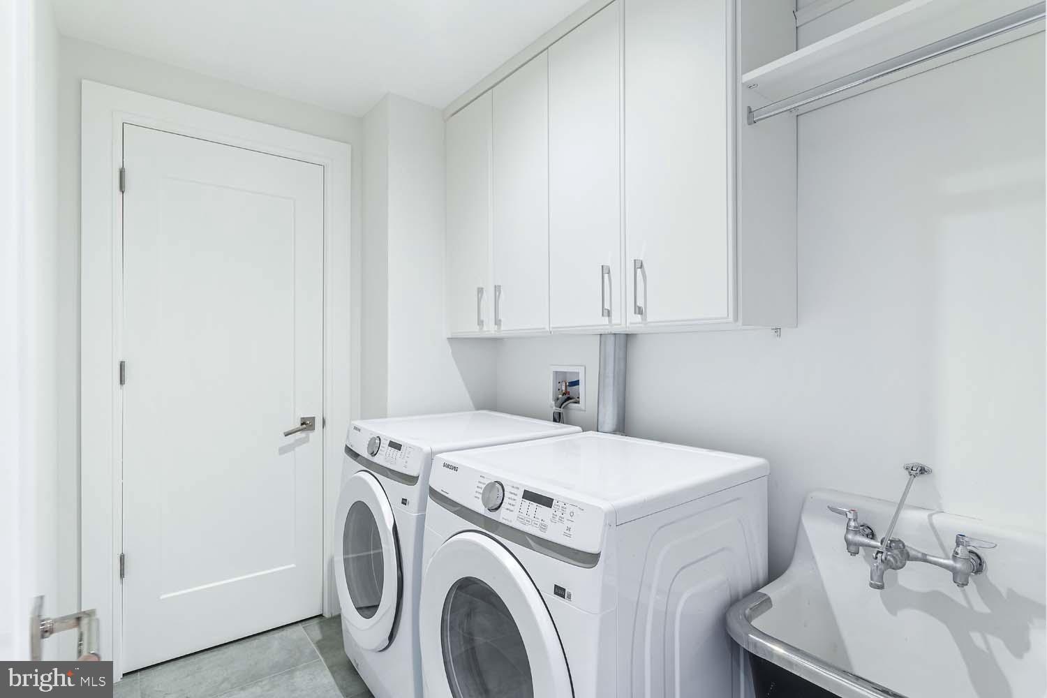 6718 LOWELL AVENUE 805