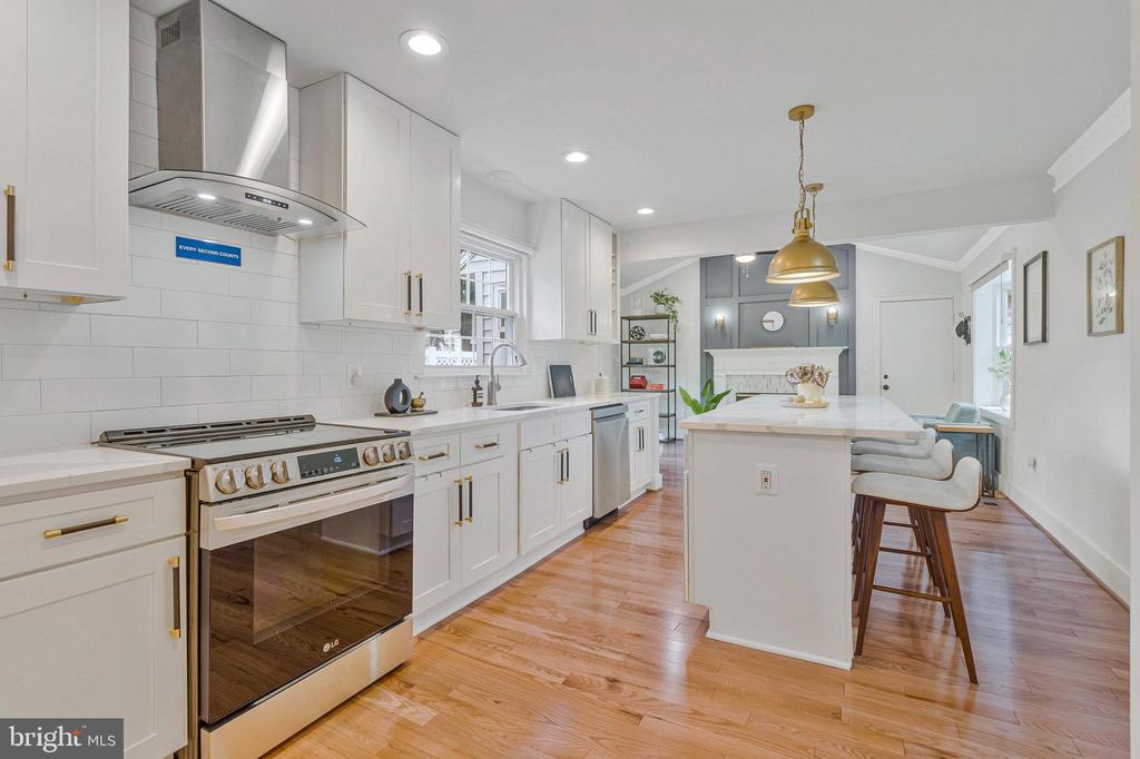 11 COLOMA COURT