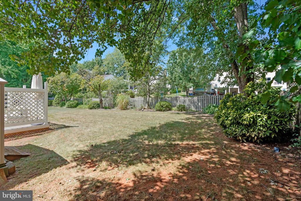 11 COLOMA COURT