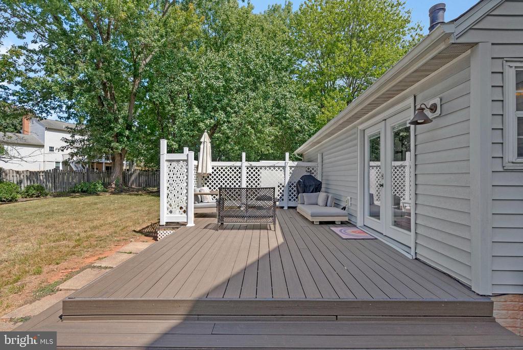 11 COLOMA COURT