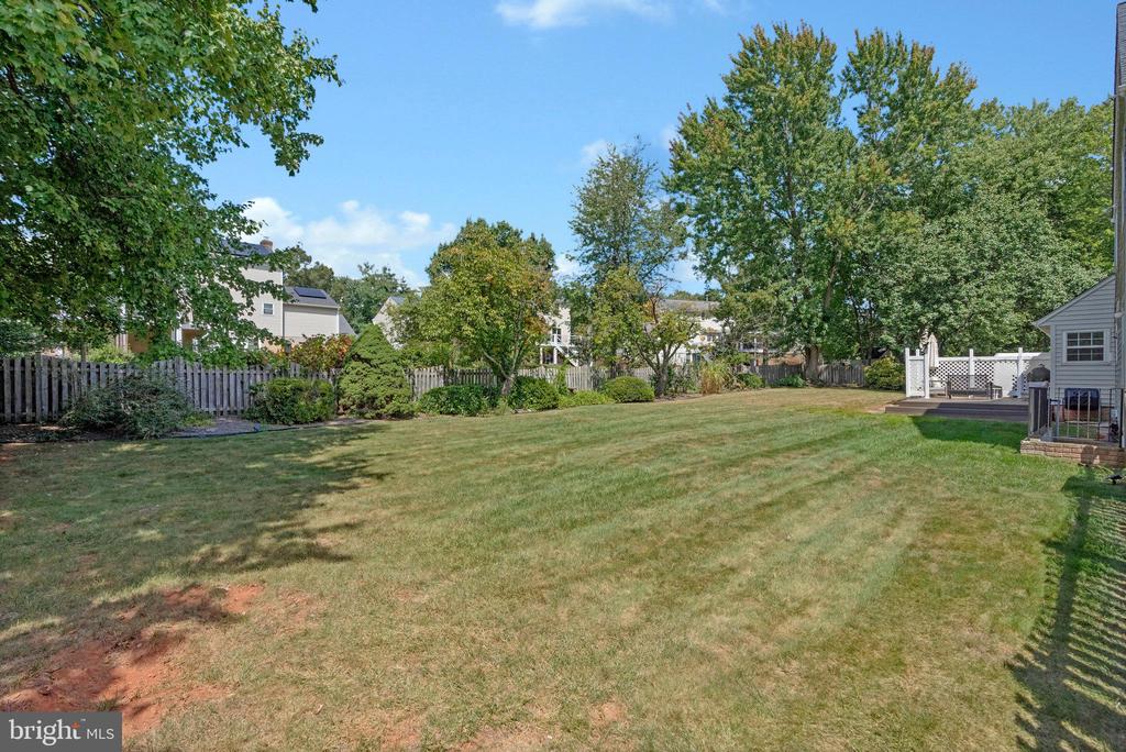 11 COLOMA COURT