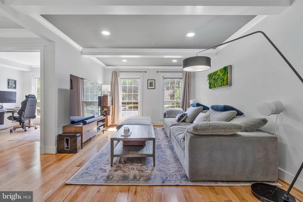 11 COLOMA COURT