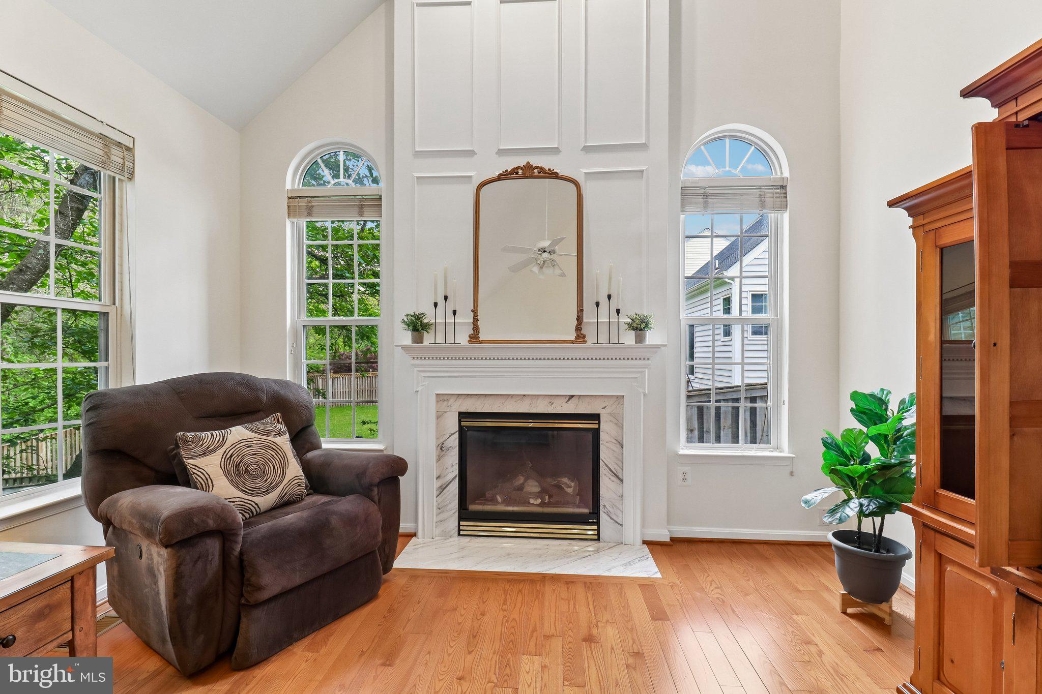 43528 CLIVEDON COURT
