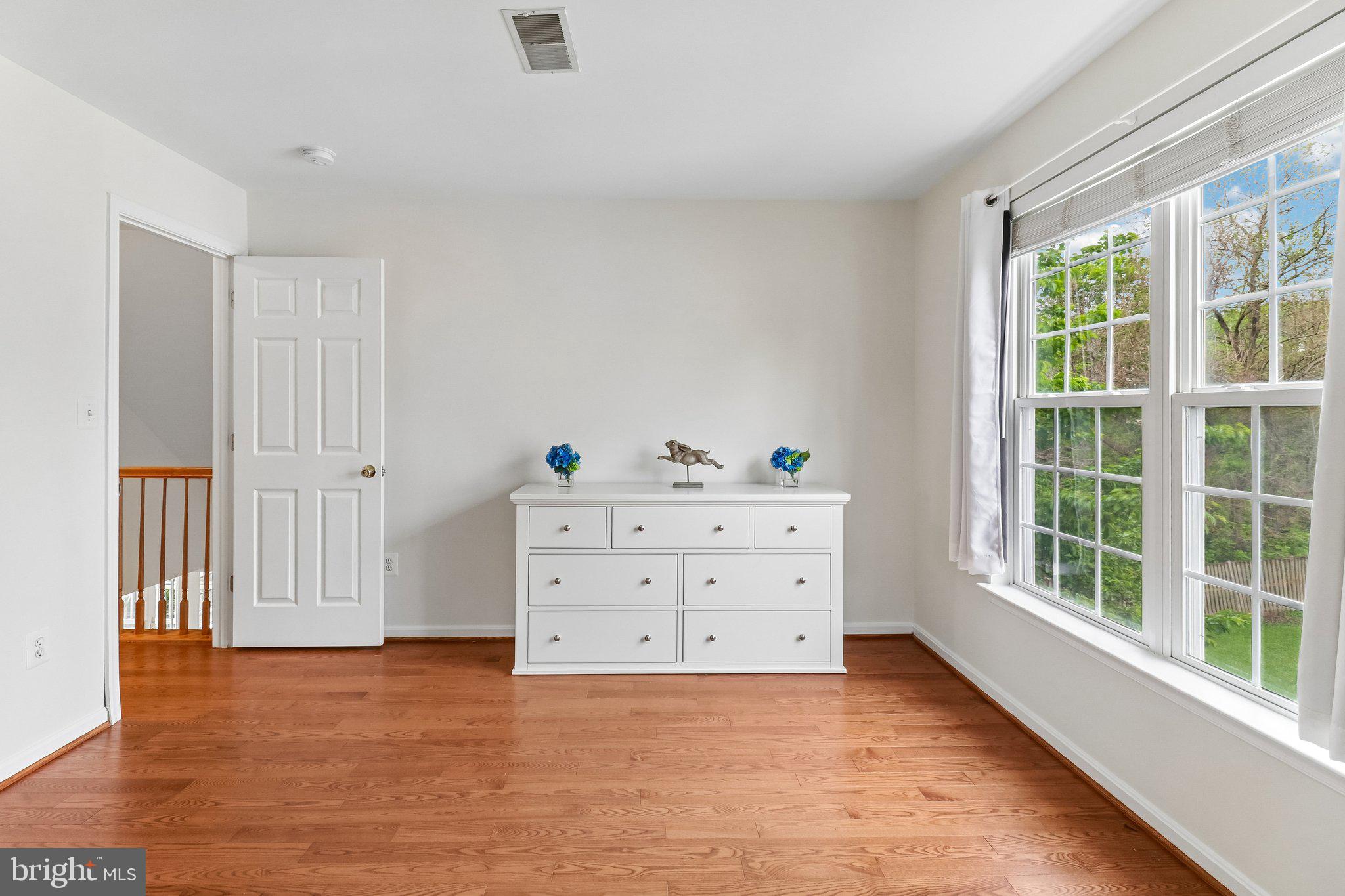 43528 CLIVEDON COURT