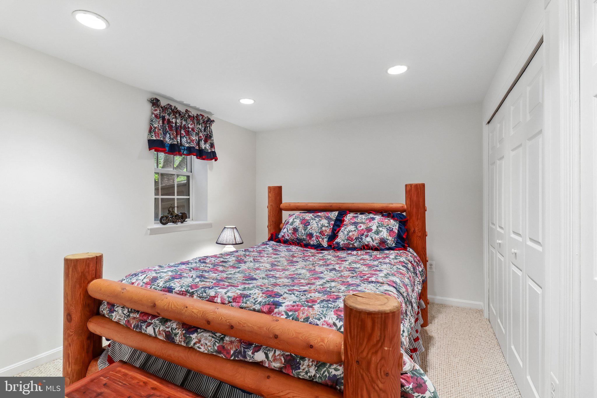 43528 CLIVEDON COURT