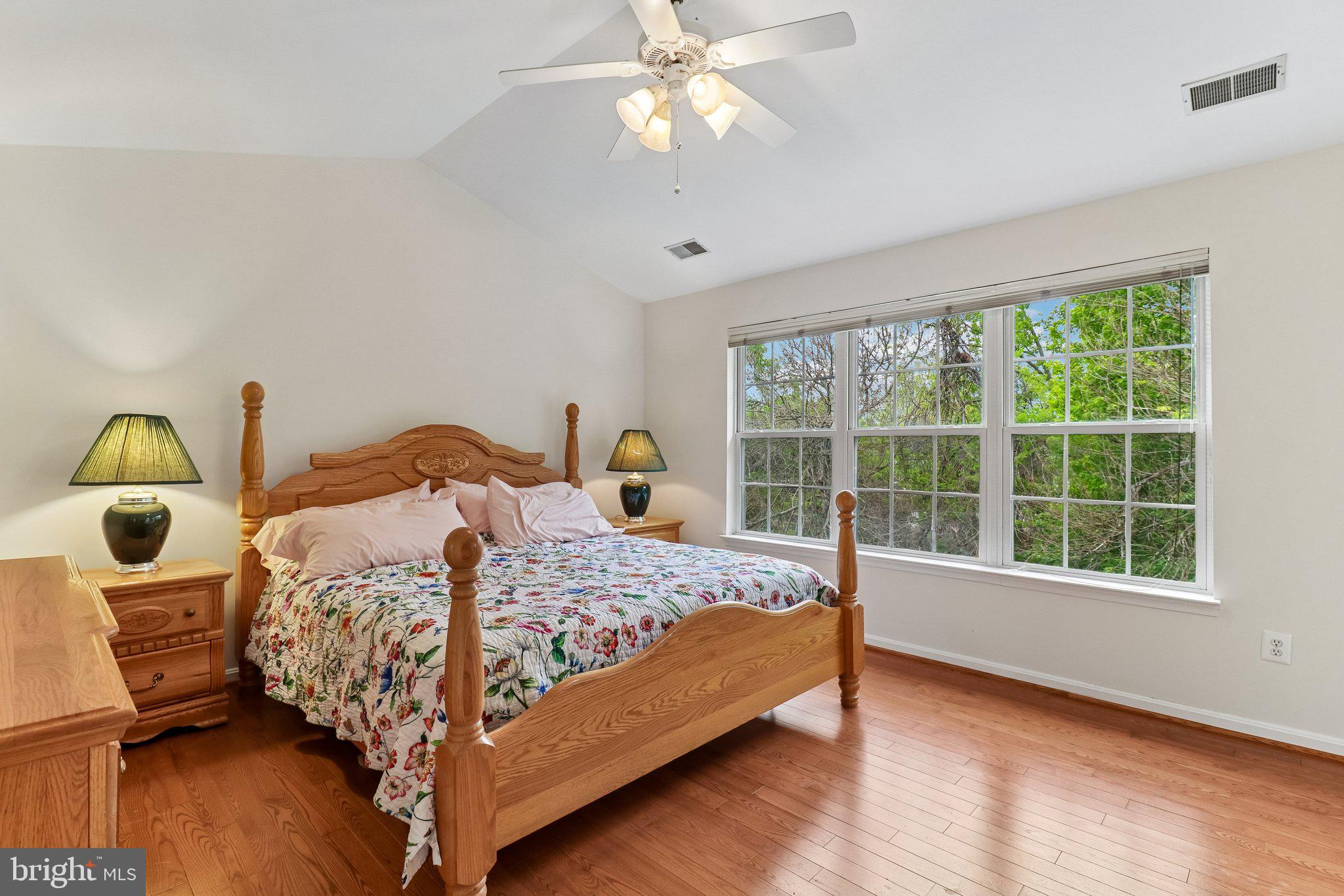 43528 CLIVEDON COURT