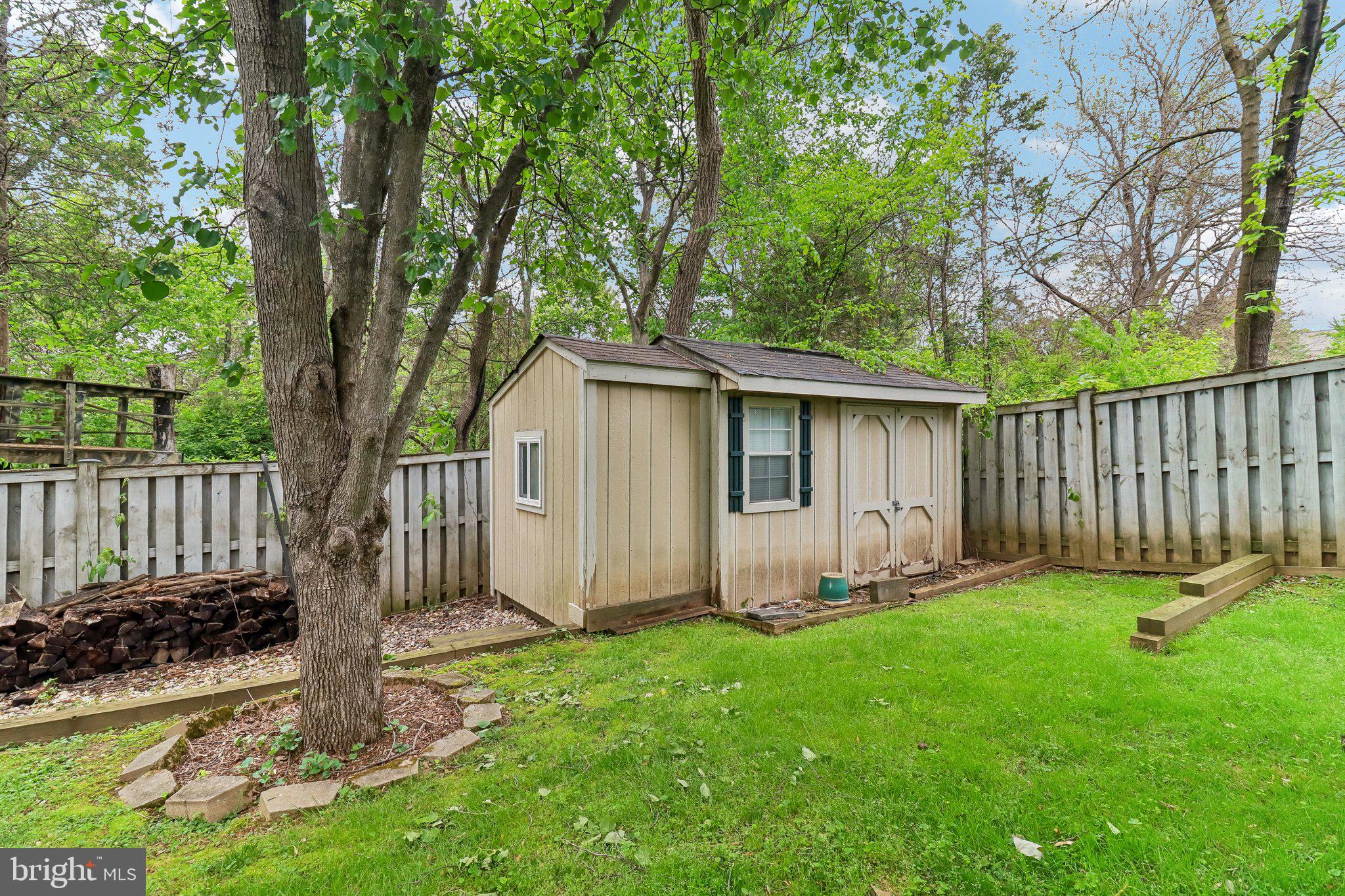43528 CLIVEDON COURT