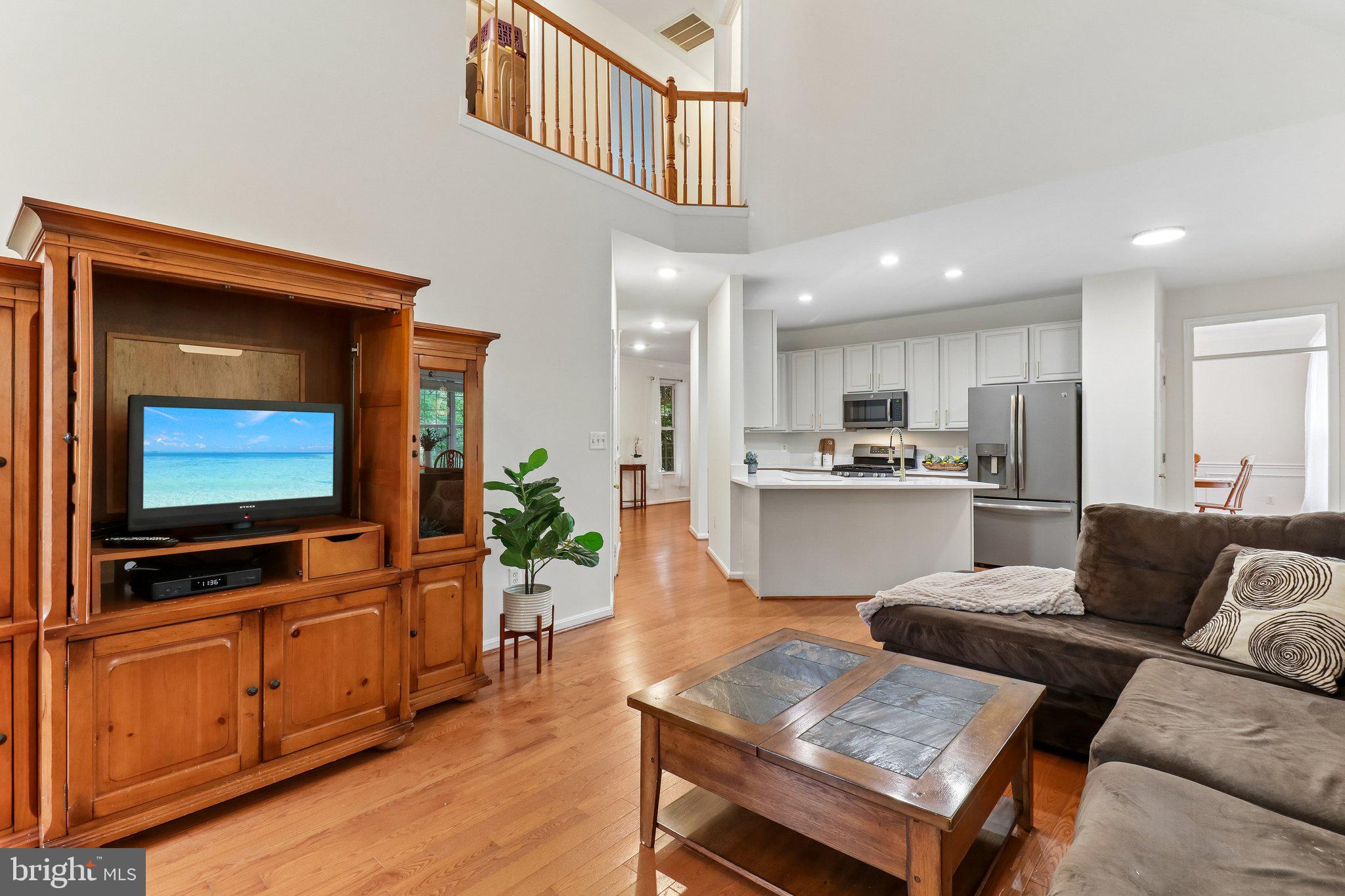 43528 CLIVEDON COURT