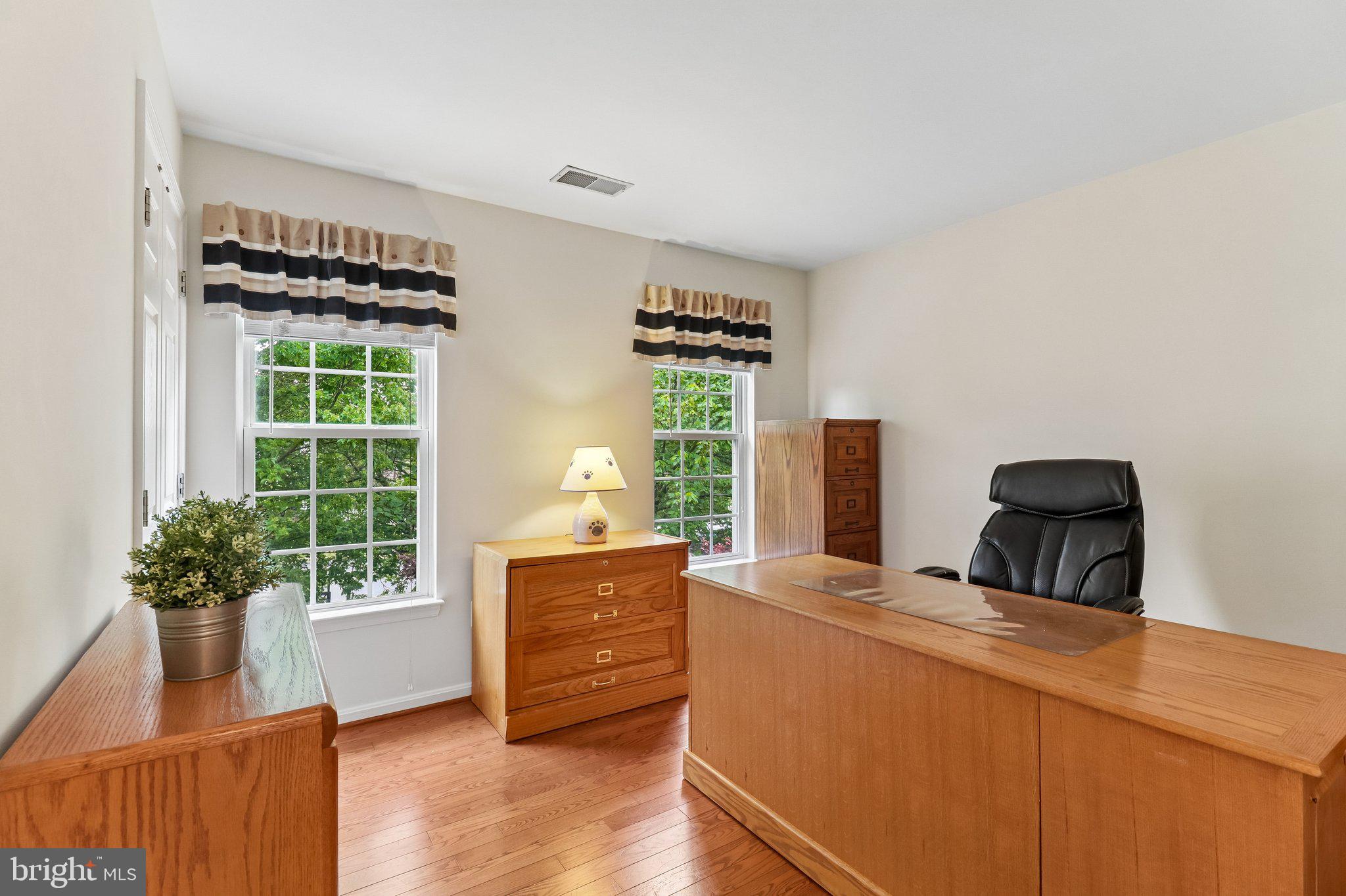 43528 CLIVEDON COURT