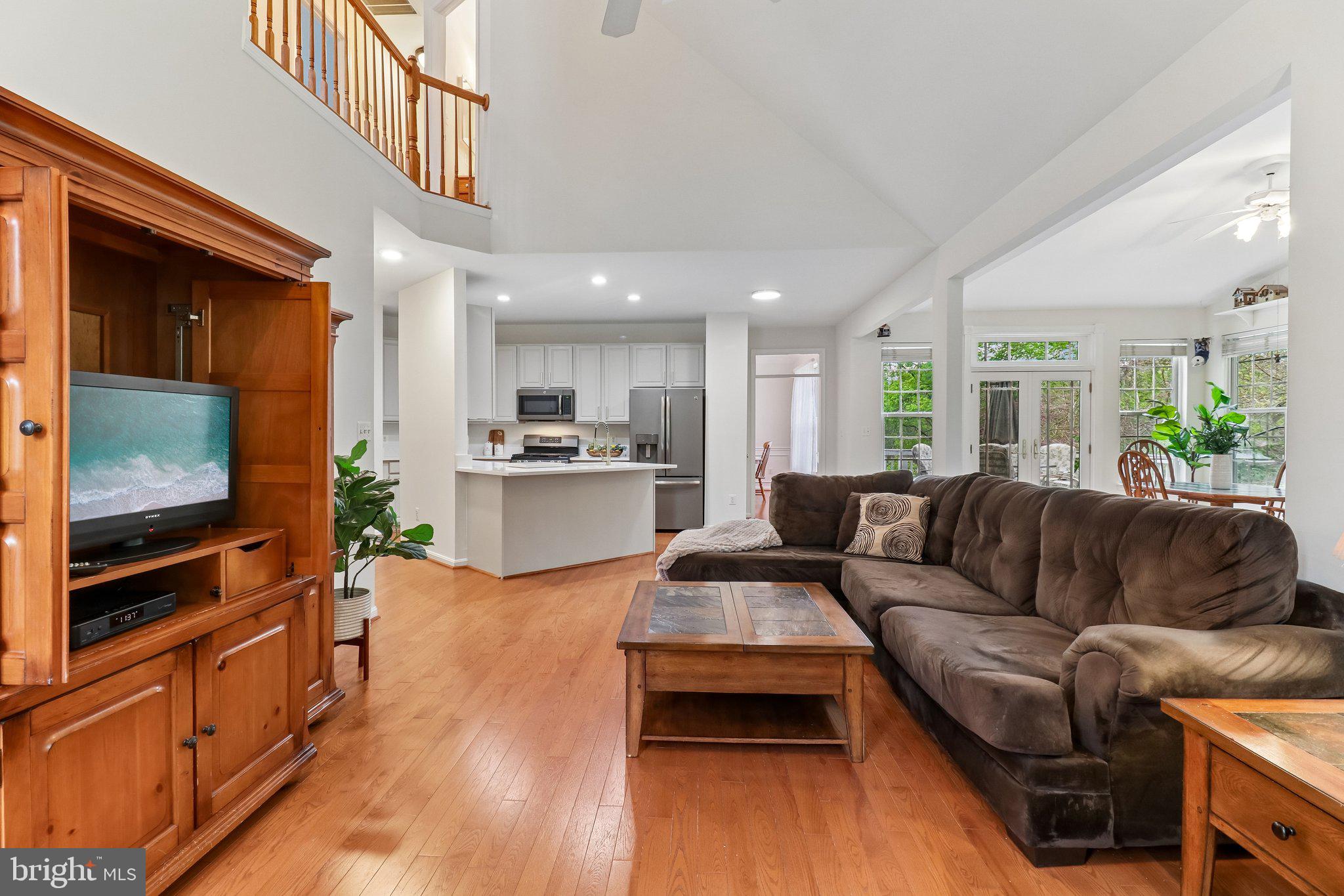 43528 CLIVEDON COURT