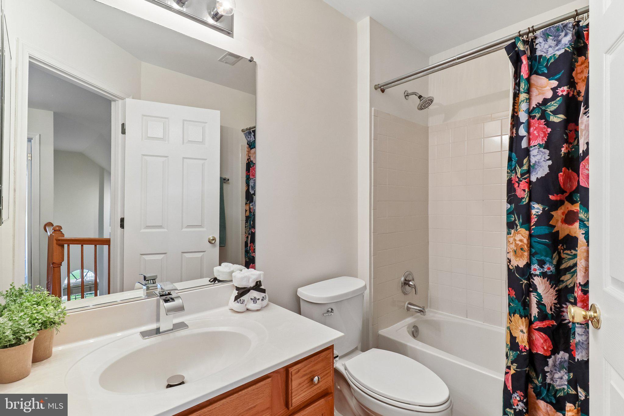 43528 CLIVEDON COURT