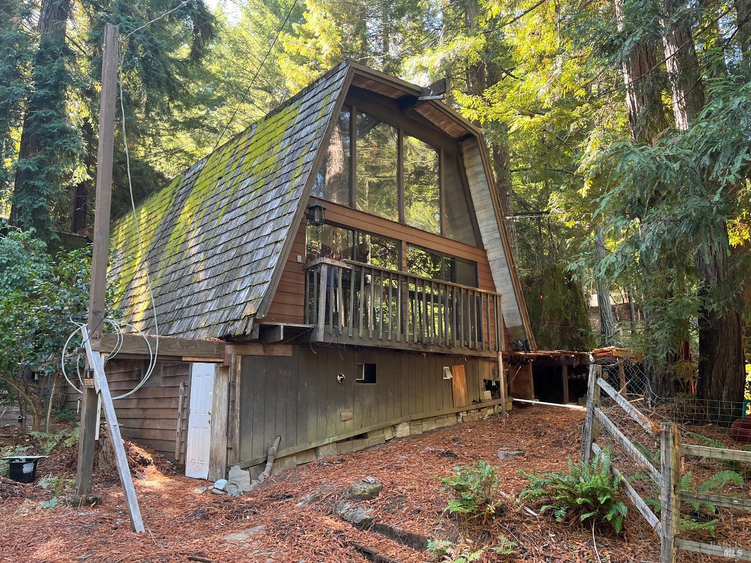 1753 Ponderosa Dr