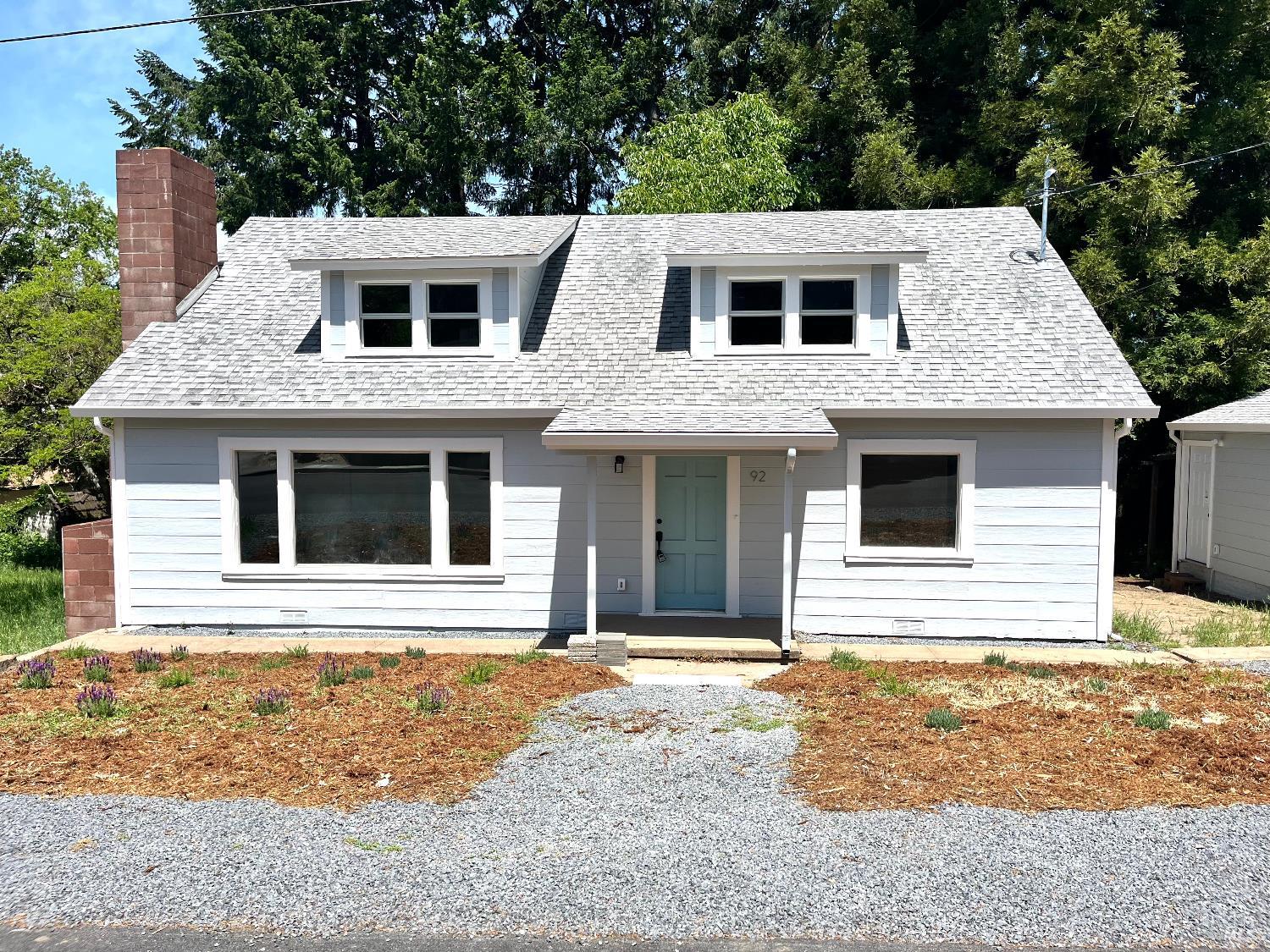 92 Madrone St
