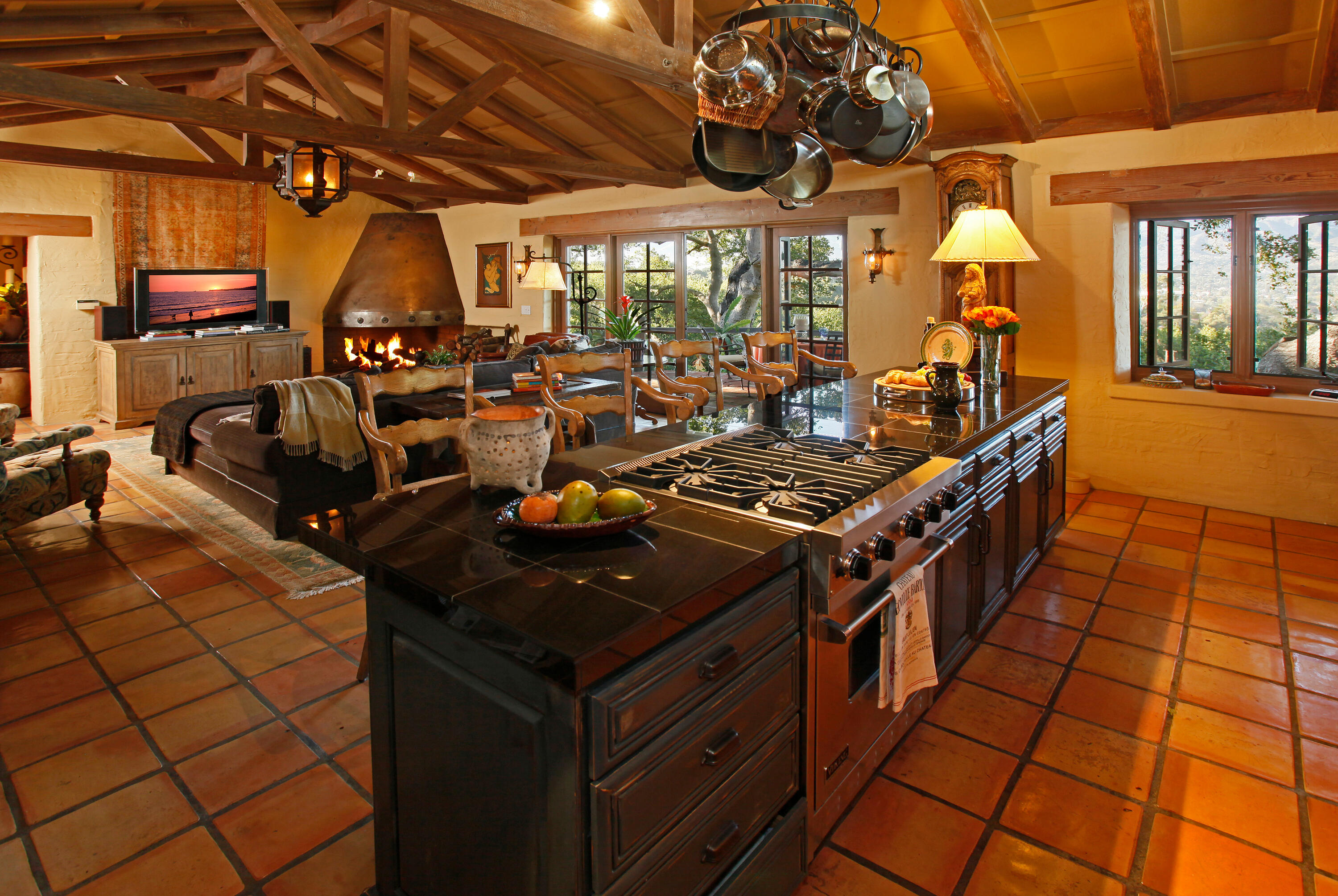 1420 La Cima Road