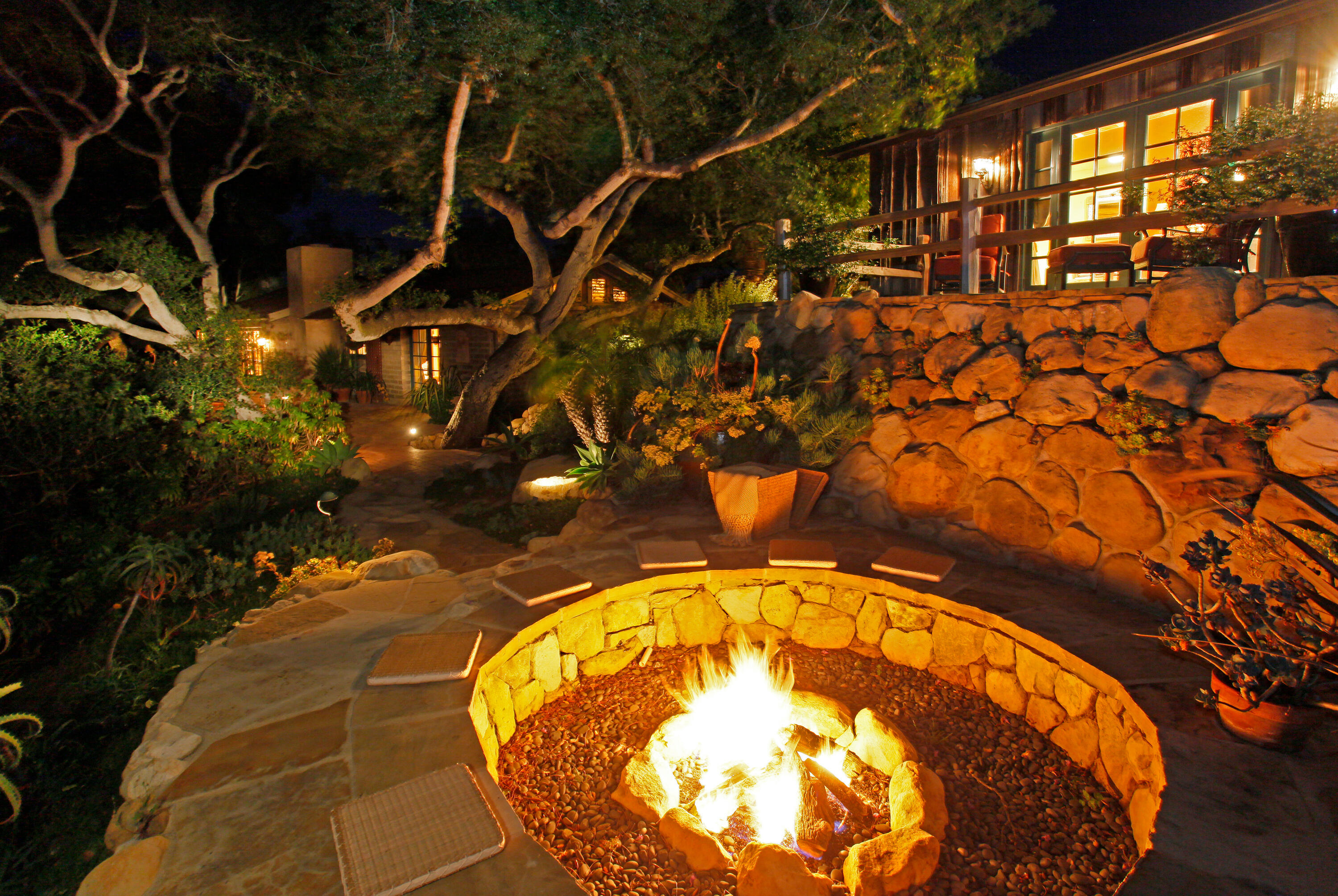 1420 La Cima Road
