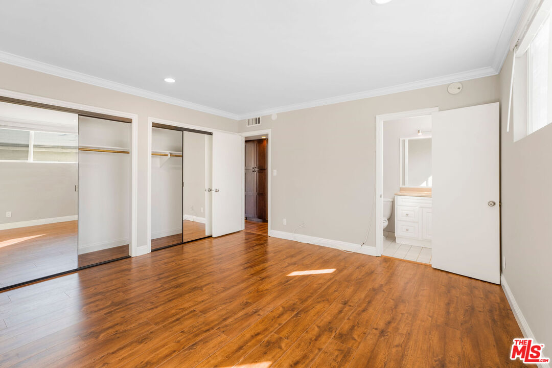 248 S Doheny Dr Unit: 6