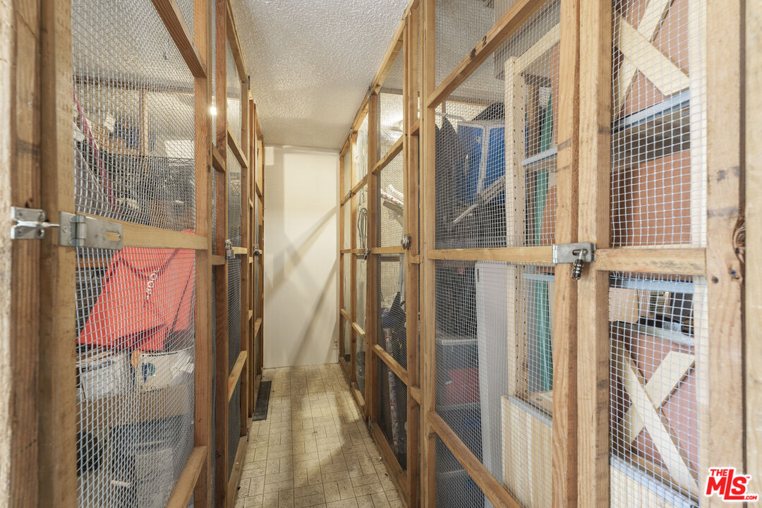 22 Navy St Unit: 205